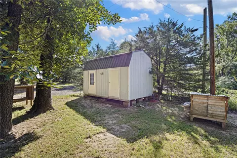 Exterior - 1375 Pine Hill Rd, Dover, AR 72837 photo 4 of 9