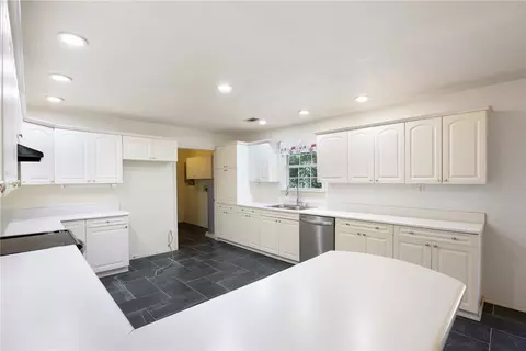 Kitchen - 1375 Pine Hill Rd, Dover, AR 72837 photo 4 of 6