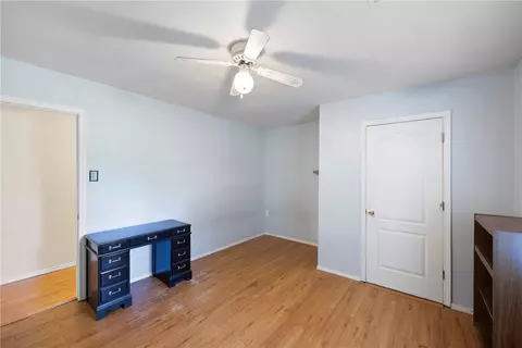 Bedroom - 1375 Pine Hill Rd, Dover, AR 72837 photo 3 of 7