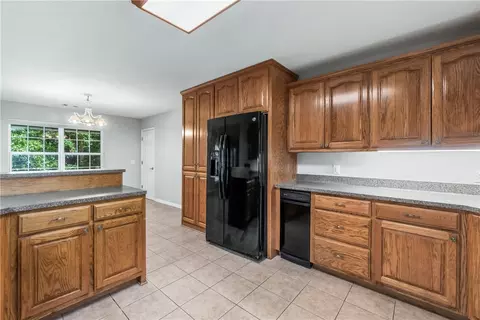 Kitchen - 22198 W War Eagle Rd, Springdale, AR 72764 photo 1 of 3