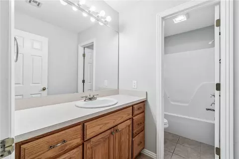 Bath - 22198 W War Eagle Rd, Springdale, AR 72764 photo 1 of 4