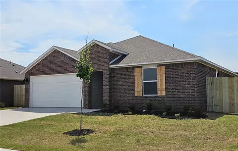105 Ratliff Ave, Pea Ridge, AR 72751
