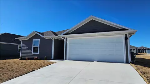 550 Shepherd St, Prairie Grove, AR 72753