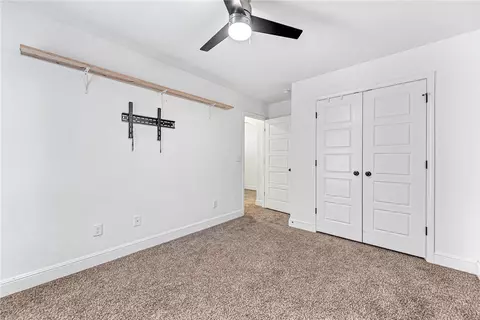 Bedroom - 2141 Periwinkle Pl, Centerton, AR 72719 photo 8 of 9
