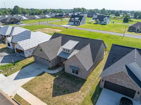 View/Area - 504 Waggoner Ln, Barling, AR 72923 photo 6 of 10