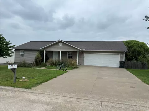 1306 Sunset Blvd, Berryville, AR 72616