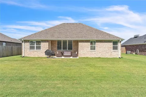 Exterior - 4535 Leafield St, Springdale, AR 72764 photo 4 of 10