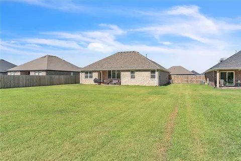 Exterior - 4535 Leafield St, Springdale, AR 72764 photo 6 of 10