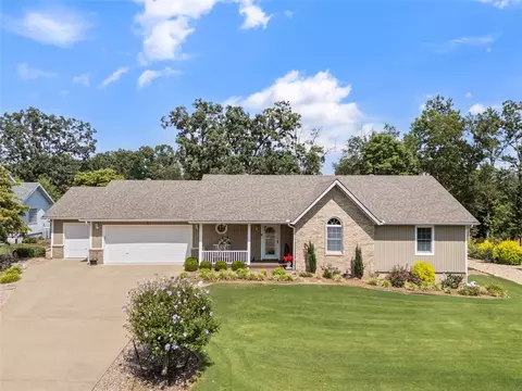 7 Kildonan Ln, Bella Vista, AR 72715