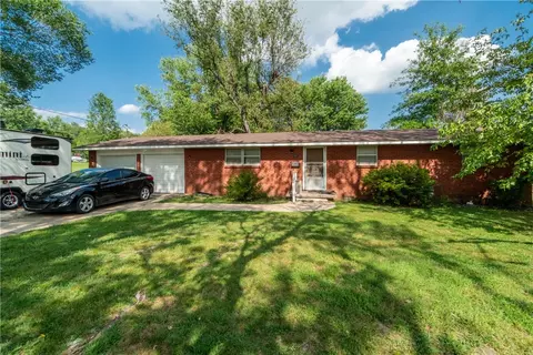 4005 Turner St, Springdale, AR 72764