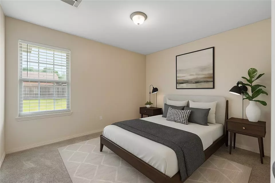 Bedroom - 2624 Red Oak Dr, Van Buren, AR 72956 photo 9 of 9