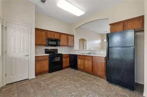 Kitchen - 2624 Red Oak Dr, Van Buren, AR 72956 photo 1 of 2