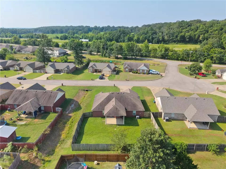View/Area - 2624 Red Oak Dr, Van Buren, AR 72956 photo 3 of 7