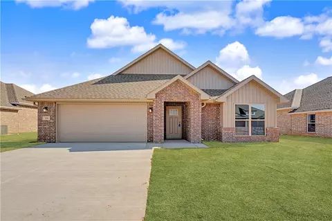 230 Ryker Rdg, Centerton, AR 72719