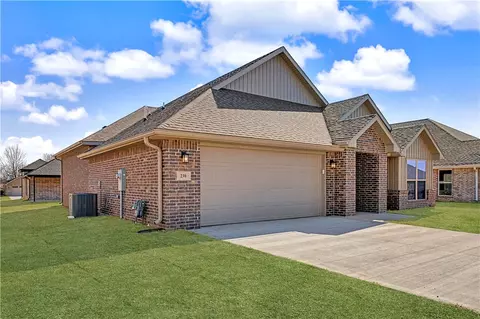 Exterior - 230 Ryker Rdg, Centerton, AR 72719 photo 2 of 6