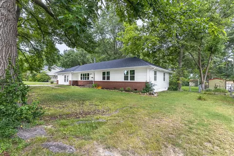 Exterior - 301 Michael St, Springdale, AR 72764 photo 13 of 14