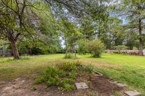 Exterior - 301 Michael St, Springdale, AR 72764 photo 5 of 14