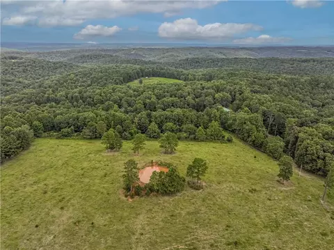 2820 Madison 1360, Huntsville, AR 72740