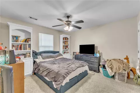 Bedroom - 232 234 Graystone Cir, Centerton, AR 72719 photo 4 of 4