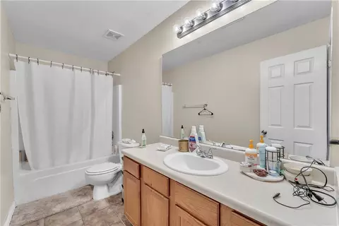 Bath - 232 234 Graystone Cir, Centerton, AR 72719 photo 3 of 5