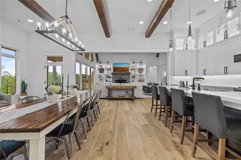 Dining - 5888 E Sparkling Rd, Springdale, AR 72764 photo 1 of 5