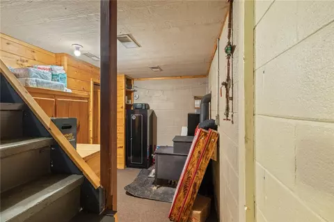 Entry Way - 48 Nc 6015, Jasper, AR 72641 photo 1 of 1