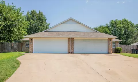 4833 Cb Pl, Springdale, AR 72764