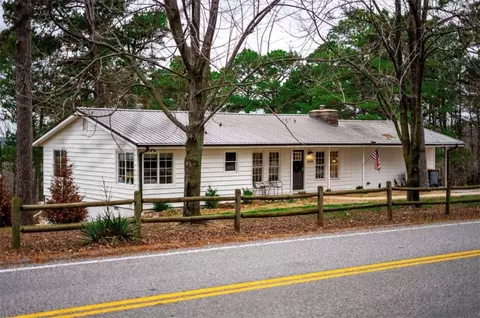 10209 Piney Rd, Rogers, AR 72756