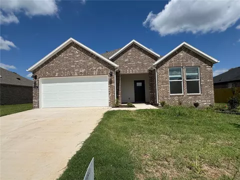 416 W Gosling Isle, Farmington, AR 72730