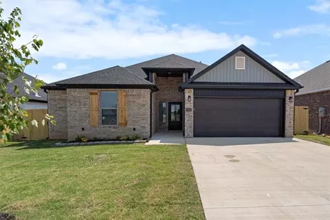 6905 SW High Meadow Blvd, Bentonville, AR 72713