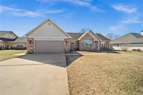 2443 Kasey Ave, Springdale, AR 72764
