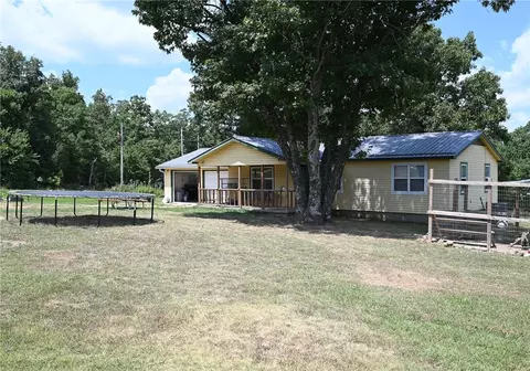 8360 Miracle Ln, Harrison, AR 72601