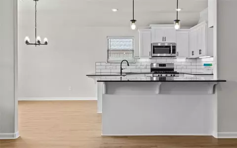 Kitchen - 359 Smith St, West Fork, AR 72774 photo 1 of 2