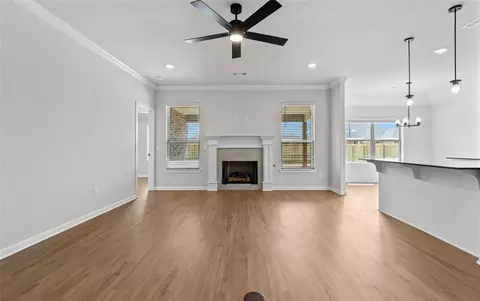 Living - 359 Smith St, West Fork, AR 72774 photo 1 of 2