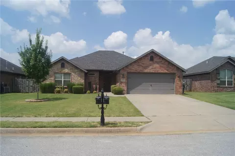 6102 38th St, Rogers, AR 72758