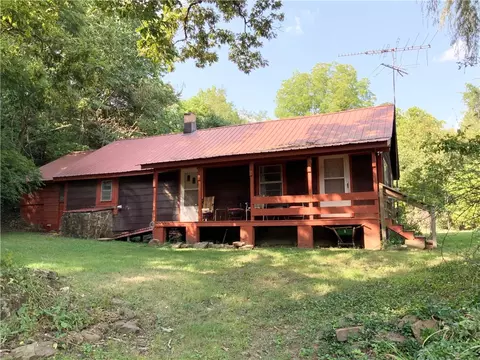 945 Madison 2645, Huntsville, AR 72740