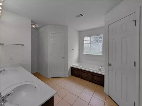 Bath - 107 Birch St, Centerton, AR 72719 photo 1 of 3