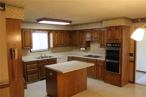 206 Locksley Ct, Harrison, AR 72601 photo 13