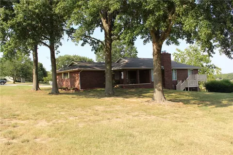 206 Locksley Ct, Harrison, AR 72601 photo 5