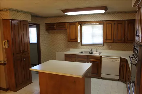 206 Locksley Ct, Harrison, AR 72601 photo 14