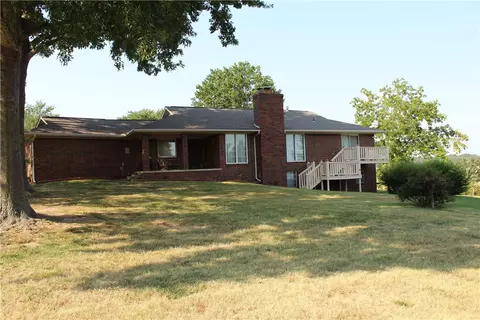 206 Locksley Ct, Harrison, AR 72601 photo 4