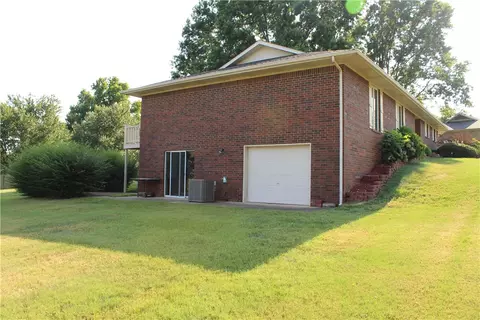 206 Locksley Ct, Harrison, AR 72601 photo 7