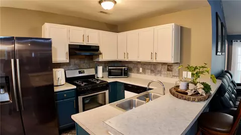 Kitchen - 2664 Brookside St, Springdale, AR 72764 photo 1 of 2