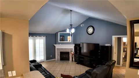 Living - 2664 Brookside St, Springdale, AR 72764 photo 1 of 2