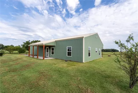 21000 Gann Rd, Gentry, AR 72734