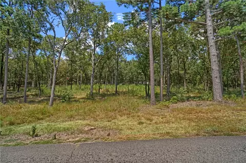 257 Cagle Rock Cir, Russellville, AR 72802
