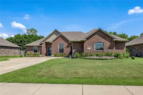 3972 Butterfly Ave, Springdale, AR 72764