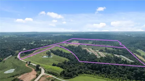 10791 Stoney Point Rd, Lowell, AR 72745