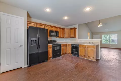 235 Glory Ln, Springdale, AR 72764 photo 4