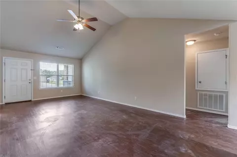 235 Glory Ln, Springdale, AR 72764 photo 3